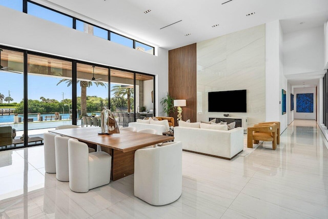 4460 NE 31st Ave, Lighthouse Point, FL 33064 - dining space with a high ceiling