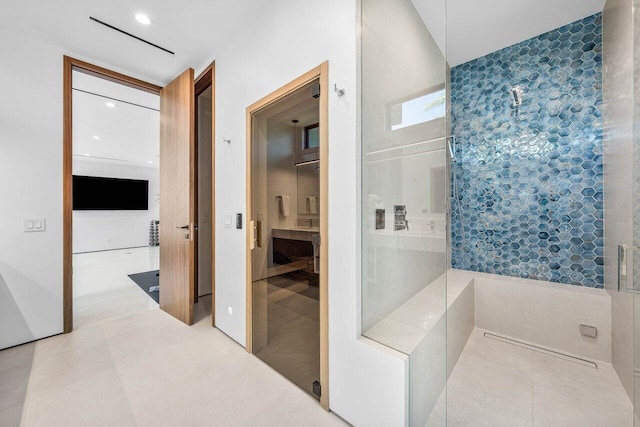 4460 NE 31st Ave, Lighthouse Point, FL 33064 - view of bathroom