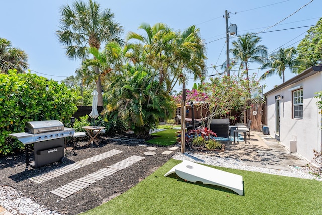 view of yard with a patio