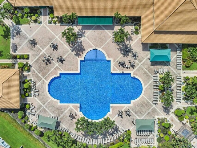 drone / aerial view of a pool