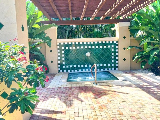 gate featuring a pergola