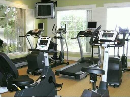 117 Yacht Club Way Unit 205, Hypoluxo, FL 33462 - view of workout area
