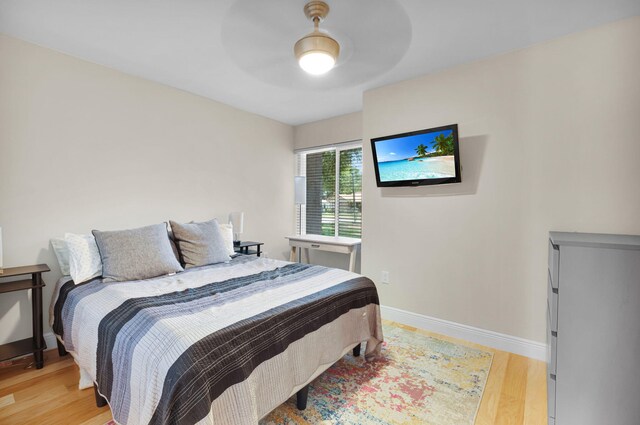 6851 Giralda Cir, Boca Raton, FL 33433 - bedroom featuring light wood finished floors, baseboards, and ceiling fan