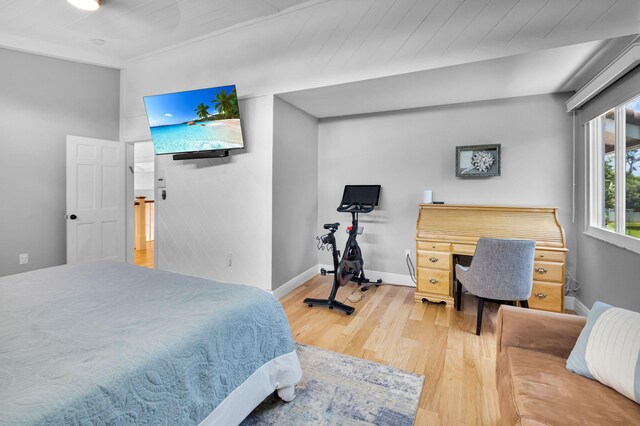 6851 Giralda Cir, Boca Raton, FL 33433 - bedroom with light wood-style floors and baseboards