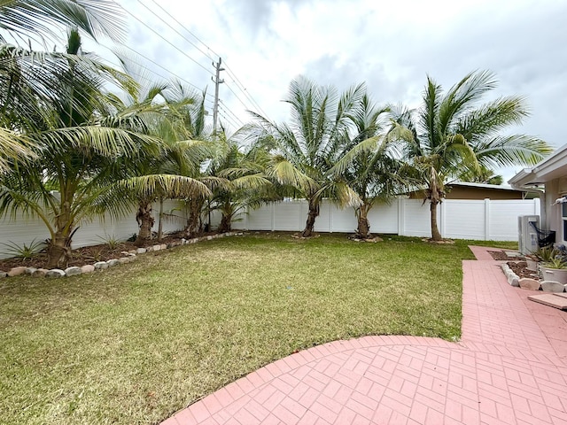 1760 Bel Air Ave, Lauderdale By The Sea, FL 33062 - fenced backyard featuring a patio area
