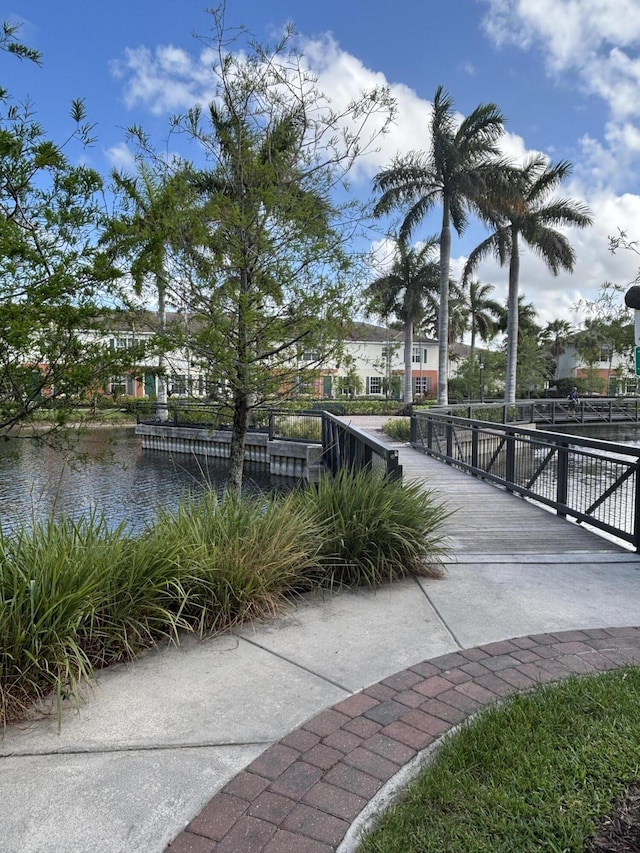 275 SW 7th Ct, Pompano Beach, FL 33060 - view of home's community with a water view