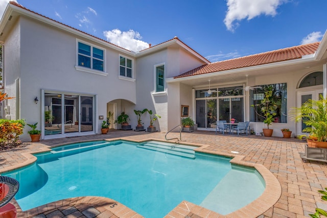 106 Sedona Way, Palm Beach Gardens, FL 33418 - outdoor pool featuring a patio area