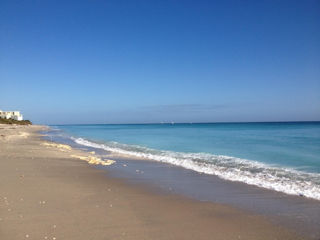 911 Ocean Dr Unit 401, Juno Beach, FL 33408 - water view with local beach