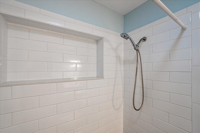 71 S Las Olas Dr, Jensen Beach, FL 34957 - bathroom with tiled shower