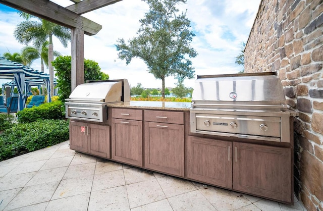 822 Hookline Cir, Loxahatchee, FL 33470 - view of patio