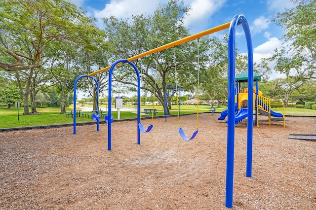 7816 Red River Rd, West Palm Beach, FL 33411 - view of community playground