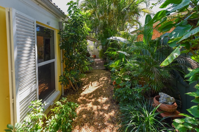 1228 George Bush Blvd Unit 4, Delray Beach, FL 33483 - view of yard
