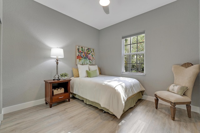 127 Via Castilla, Jupiter, FL 33458 - bedroom featuring light wood-type flooring, baseboards, and ceiling fan