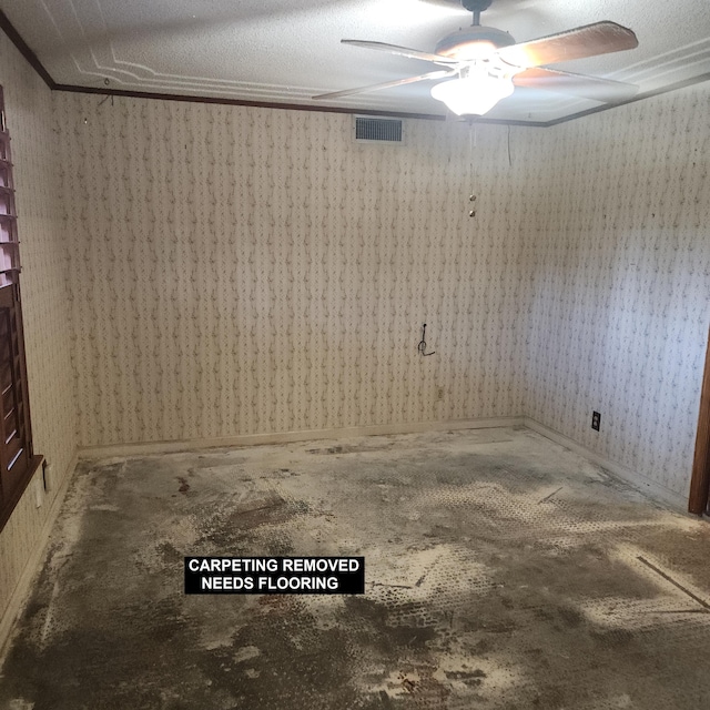 16761 130th Way N, Jupiter, FL 33478 - empty room featuring ceiling fan and wallpapered walls