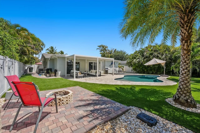 1096 SW 16th St, Boca Raton, FL 33486 - rear view of house featuring a patio, an outdoor living space with a fire pit, and stucco siding