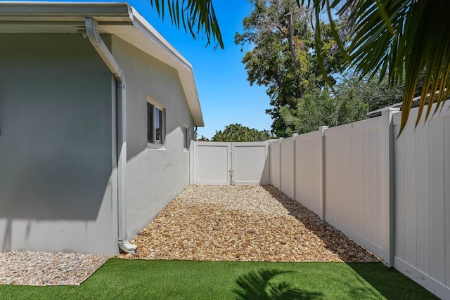 1096 SW 16th St, Boca Raton, FL 33486 - view of fenced backyard