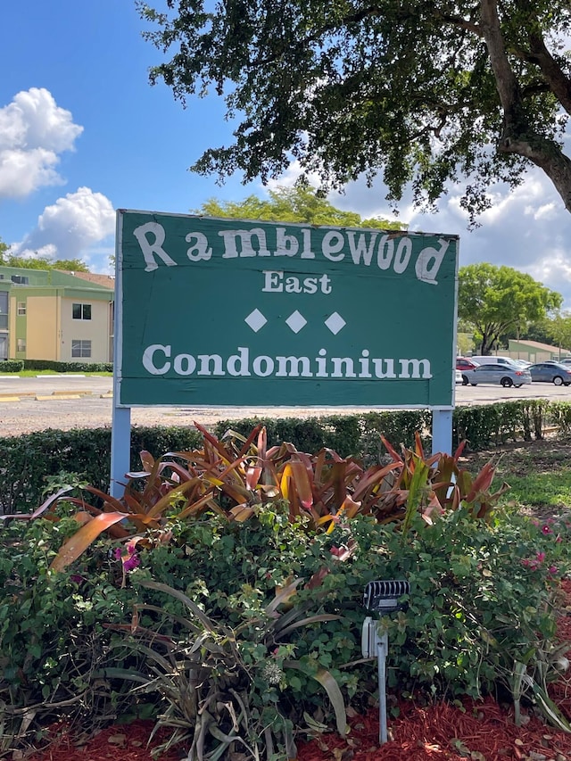 4269 NW 89th Ave Unit 106, Coral Springs, FL 33065 - view of community sign