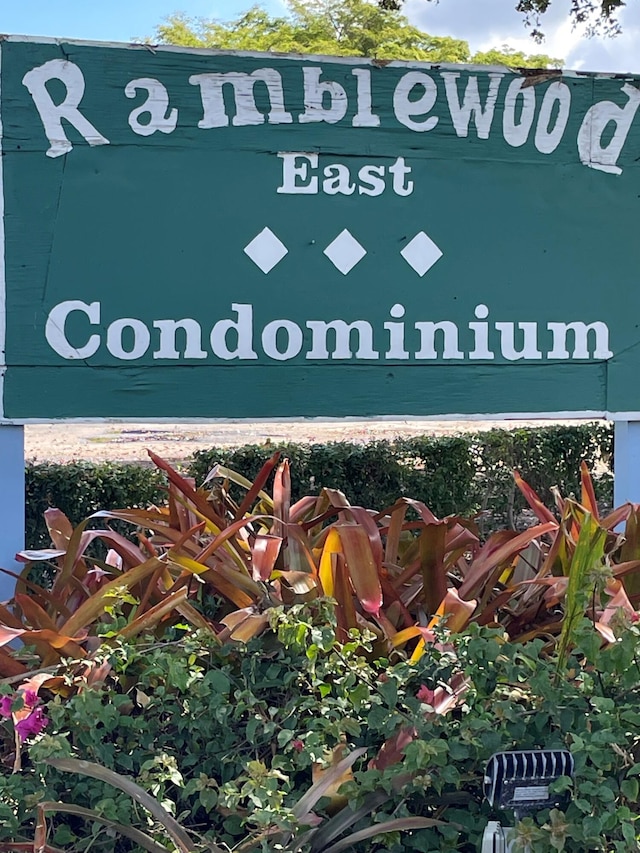 4269 NW 89th Ave Unit 106, Coral Springs, FL 33065 - view of community sign