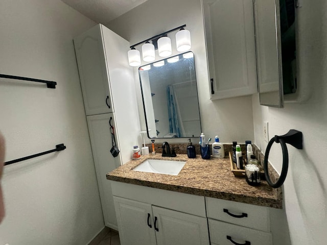 442 Griswold Dr, Lake Worth Beach, FL 33461 - full bathroom with vanity and curtained shower
