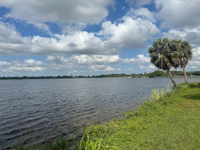 442 Griswold Dr, Lake Worth Beach, FL 33461 - water view