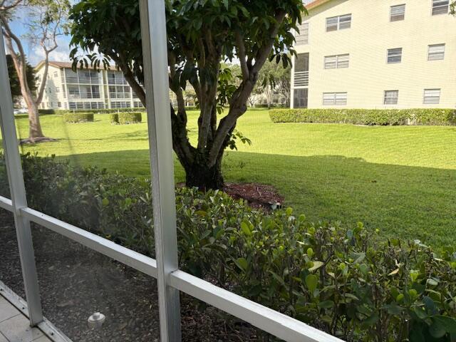view of grassy yard
