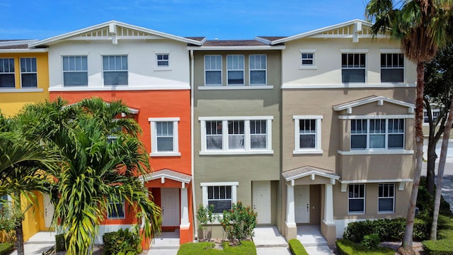 609 Amador Ln Unit 4, West Palm Beach, FL 33401 - view of property with stucco siding