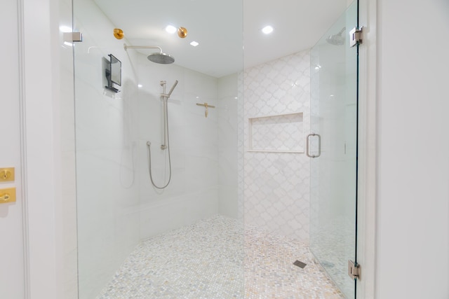 100 Lakeshore Dr Unit 1954, North Palm Beach, FL 33408 - bathroom with a shower stall and recessed lighting