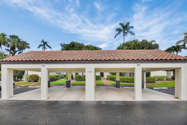 7884 Seville Pl Unit 1301, Boca Raton, FL 33433 - garage featuring covered parking