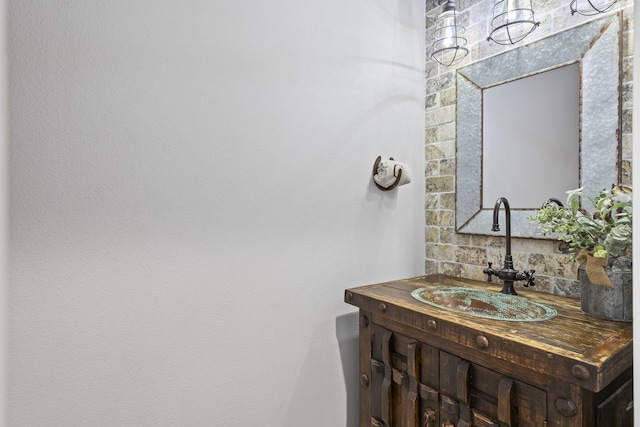 1545 Pulitzer Rd, Fort Pierce, FL 34945 - bathroom with vanity and tasteful backsplash