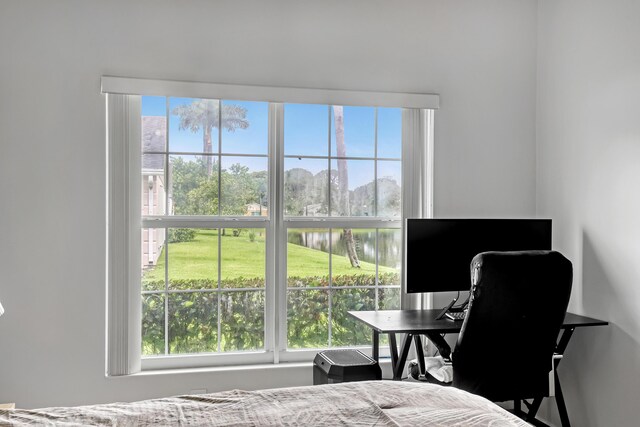 1265 Pine Sage Cir, West Palm Beach, FL 33409 - bedroom featuring an office area