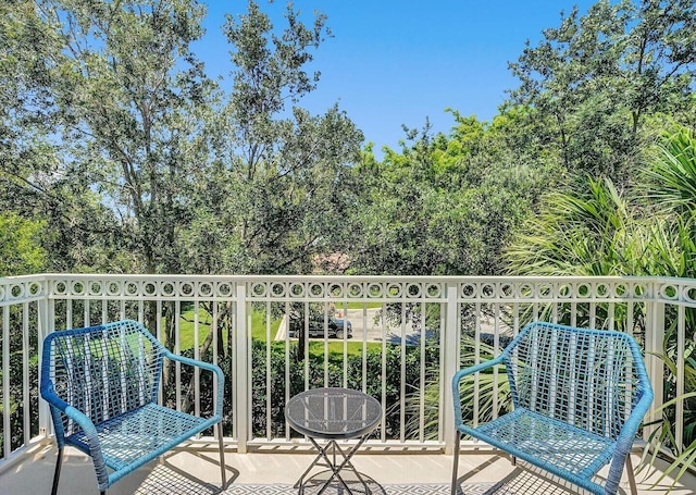 9857 Baywinds Dr Unit 9302, West Palm Beach, FL 33411 - view of balcony