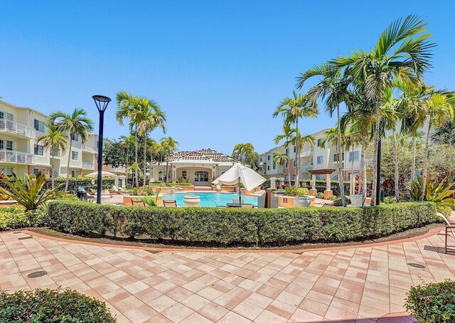 9857 Baywinds Dr Unit 9302, West Palm Beach, FL 33411 - view of pool