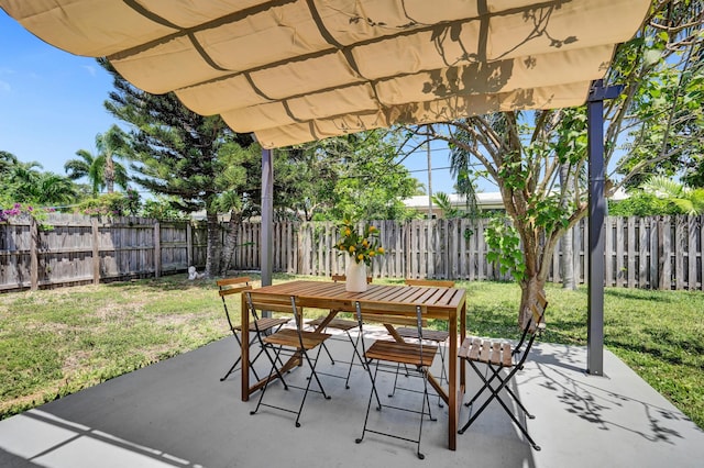view of patio / terrace with outdoor dining space