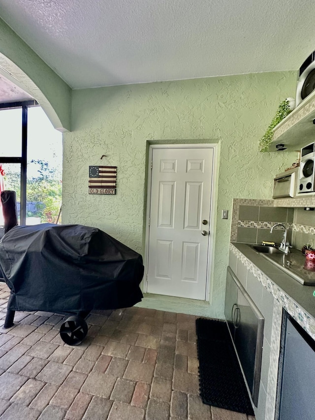 15511 63rd Pl N, Loxahatchee, FL 33470 - doorway to property featuring a sink