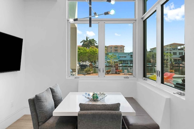 120 N Gordon Rd Share A, Unit Share A, Fort Lauderdale, FL 33301 - dining space featuring a chandelier