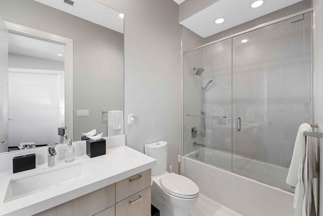 120 N Gordon Rd Share A, Unit Share A, Fort Lauderdale, FL 33301 - full bath featuring enclosed tub / shower combo, toilet, vanity, and recessed lighting