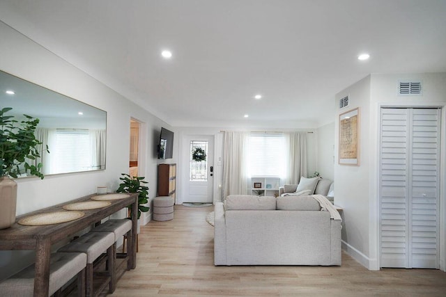 1445 Cindy Dr, Lake Worth Beach, FL 33461 - living room featuring recessed lighting, light wood-style flooring, and baseboards