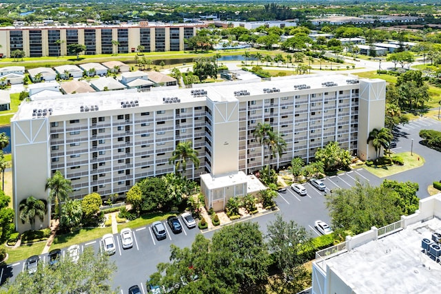 7290 Kinghurst Dr Unit 607, Delray Beach, FL 33446 - bird's eye view of apartment complex and a nearby body of water