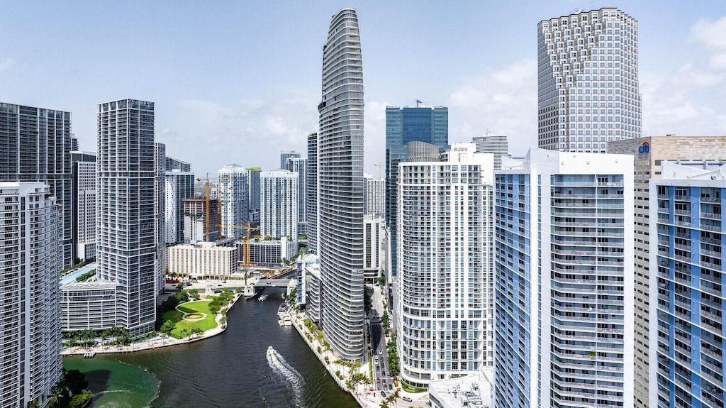 300 Biscayne Blvd Way Unit 1907W, Miami, FL 33131 - view of city skyline featuring a nearby body of water