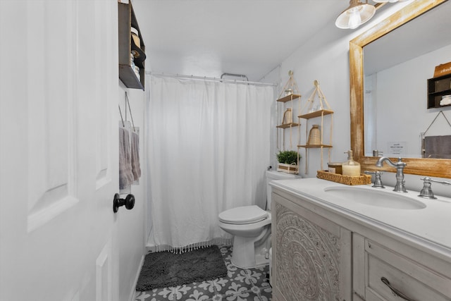 12389 186th St N, Jupiter, FL 33478 - bathroom featuring toilet, vanity, tile patterned floors, and curtained shower