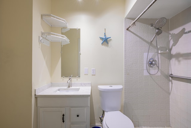 280 NW Airoso Blvd, Port Saint Lucie, FL 34983 - full bath with tiled shower, vanity, and toilet