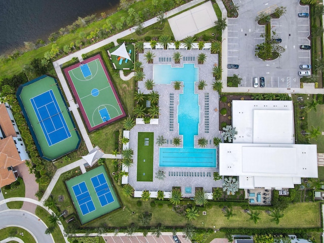 6028 Curie Pl, Palm Beach Gardens, FL 33418 - aerial view of a pool