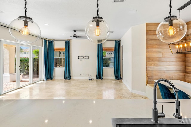 4205 Artesa Dr, Boynton Beach, FL 33436 - exercise area with healthy amount of natural light, baseboards, a sink, and recessed lighting