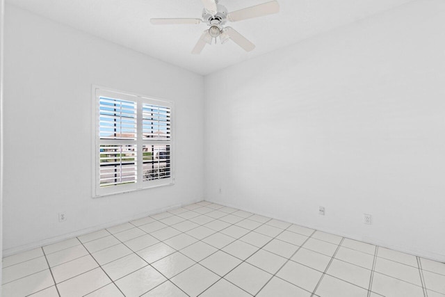 22 Pepperwood Ct, Boynton Beach, FL 33426 - spare room with a ceiling fan