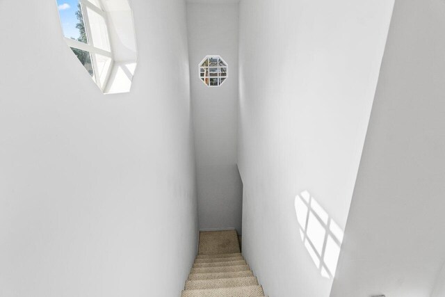 22 Pepperwood Ct, Boynton Beach, FL 33426 - view of stairway