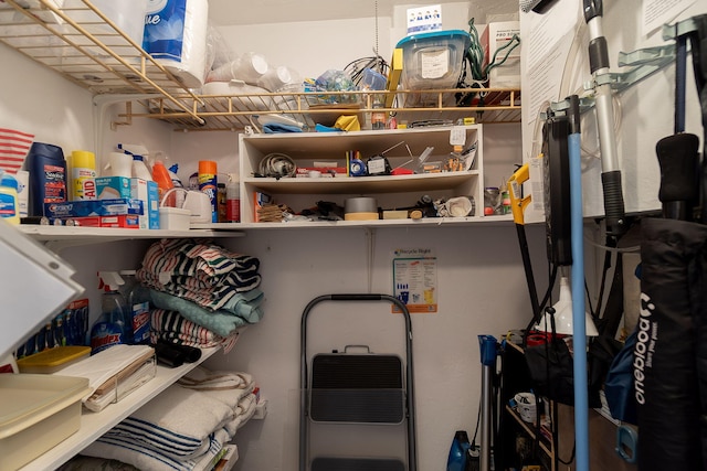 3160 Lake Osborne Dr Unit 211, Lake Worth Beach, FL 33461 - view of storage room