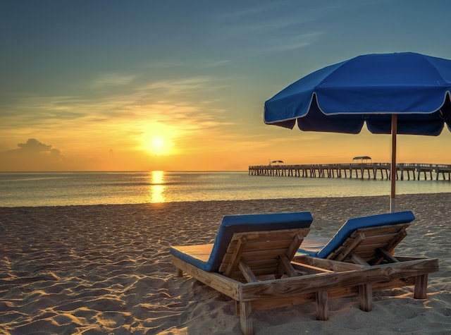3160 Lake Osborne Dr Unit 211, Lake Worth Beach, FL 33461 - water view