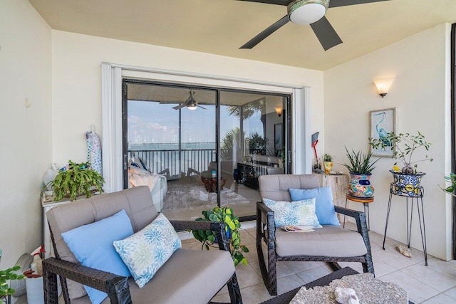20 NE Plantation Rd Unit 203, Stuart, FL 34996 - view of patio featuring a ceiling fan
