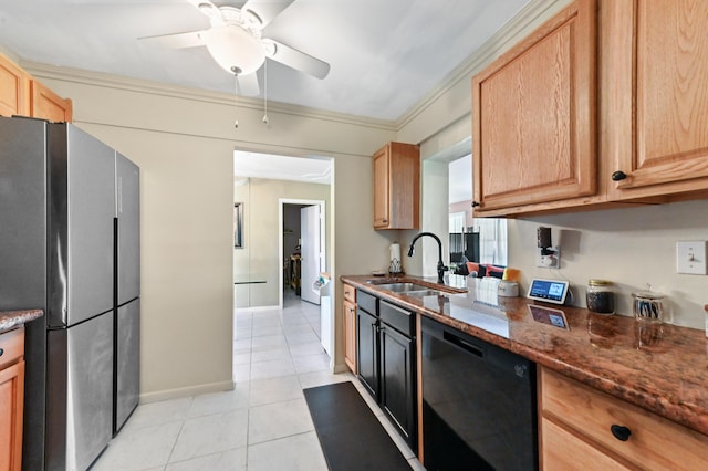 103 SW 18th St, Boynton Beach, FL 33426 - kitchen featuring freestanding refrigerator, black dishwasher, a sink, baseboards, and ceiling fan