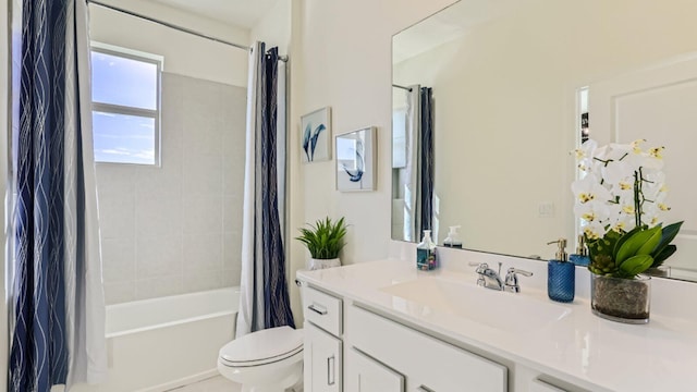 555 SE Rivergrass St, Port Saint Lucie, FL 34984 - full bathroom featuring toilet, vanity, shower / tub combo with curtain, and tile patterned floors